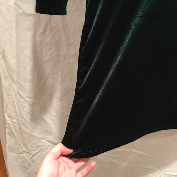 Emerald Velvet Ruched Tunic - Picture 3 of 6
